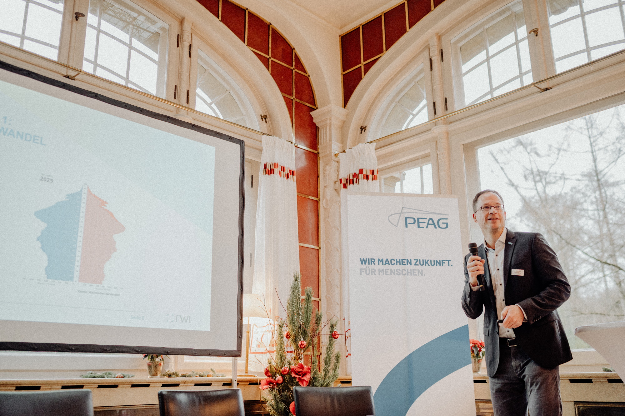 Prof. Dr. Ronald Bachmann, Leiter des Kompetenzbereiches Arbeitsmärkte, Bildung, Bevölkerung beim RWI – Leibniz-Institut für Wirtschaftsforschung (Foto: Gesche Schmidt)