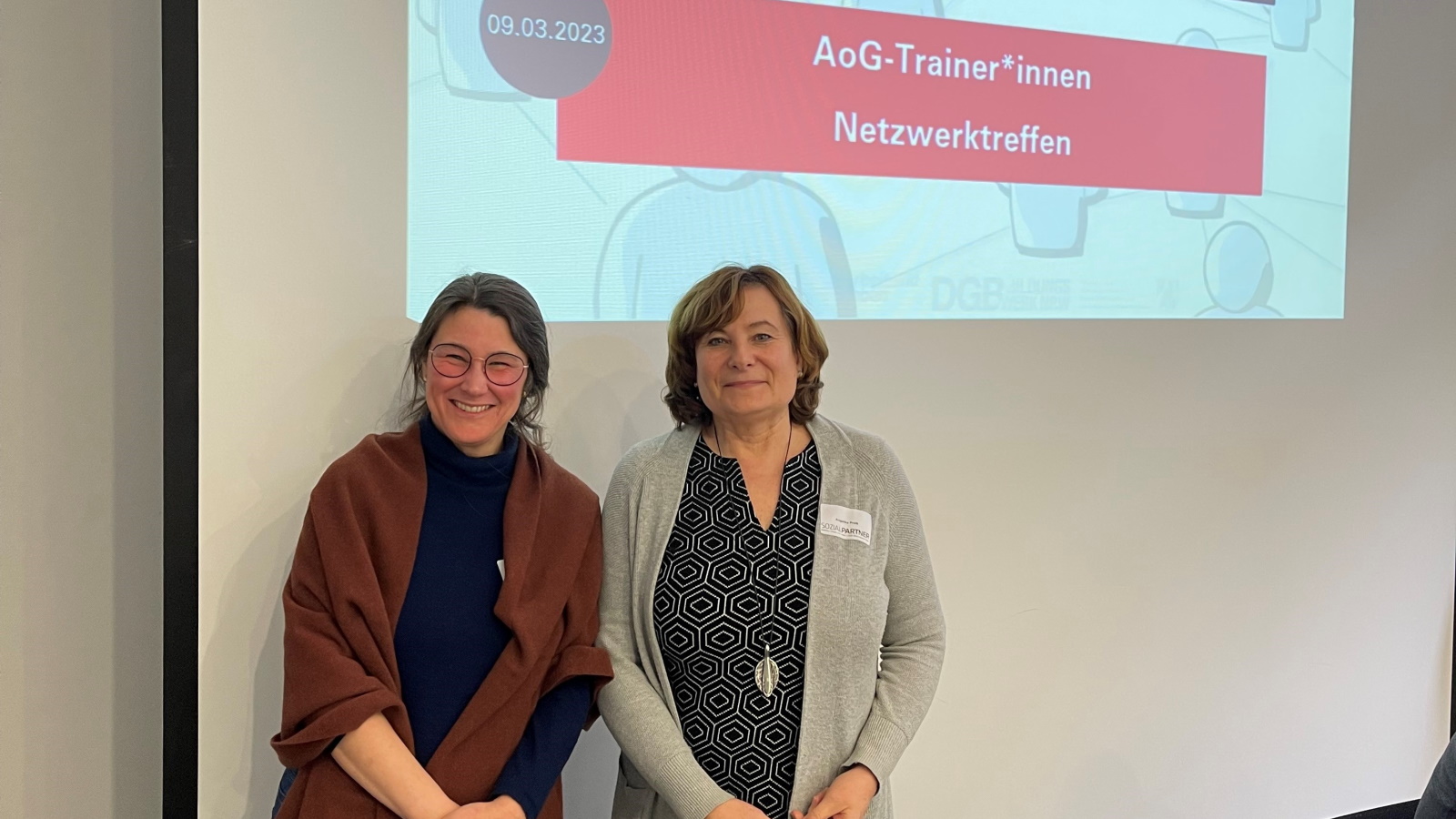Unsere Geschäftsführerin Angelika Preiß und Beraterin Melanie Rudolph beim Netzwerktreffen für Grundbildungstrainerinnen.