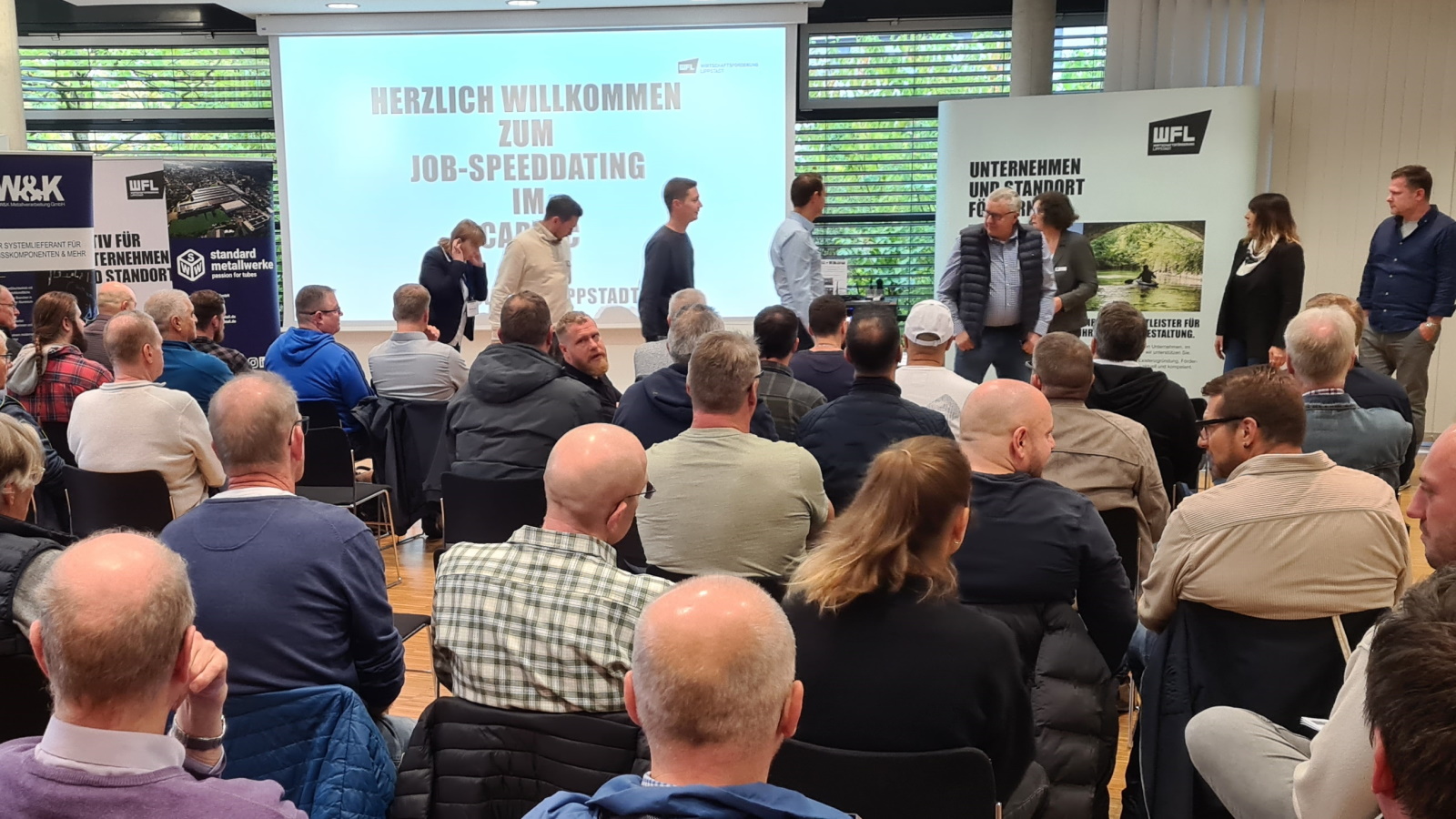 PEAG Transfer hat für heute zusammen mit den Wirtschaftsförderungen Lippstadt und Kreis Soest ein Job-Speeddating organisiert. 
